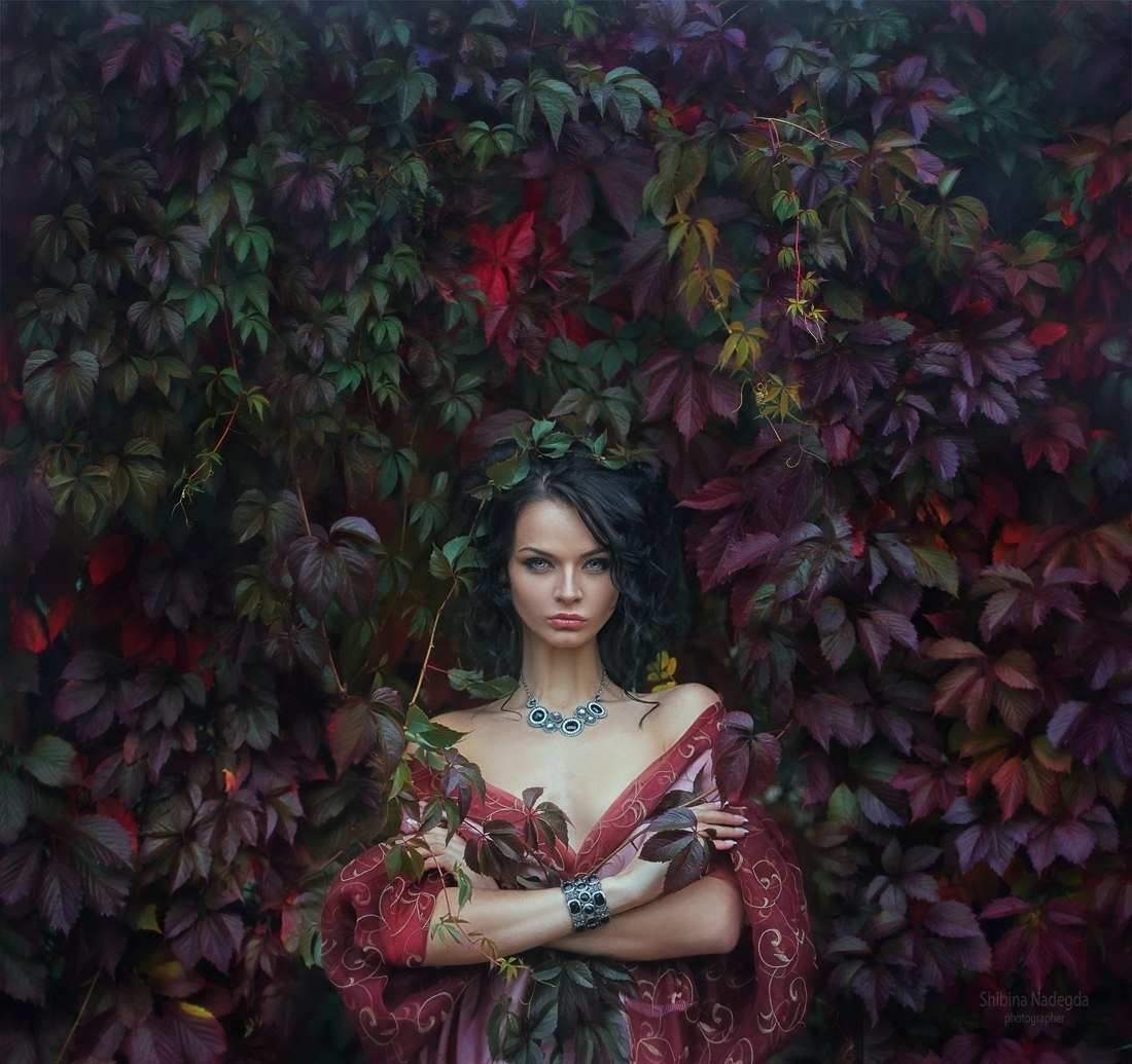 Beautiful Female Portraits by Nadezhda Shibina