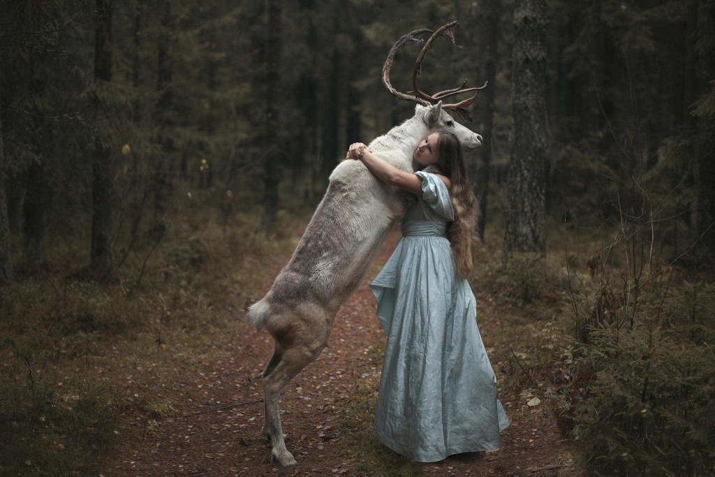 Fine Art Portraits Photography With Real Animals by Katerina Plotnikova 7