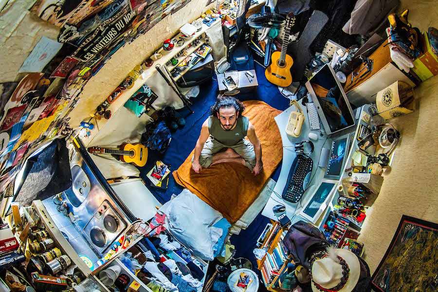 15 Images Showing The Different Rooms of People Around The World