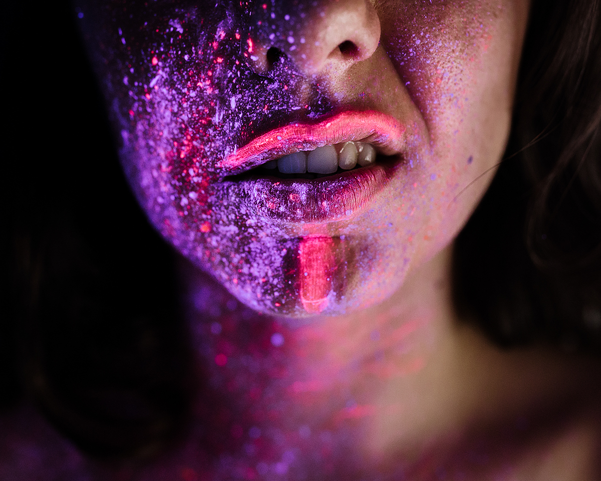 Unique And Beautiful Light Painting Portraits By Arnau Mas 4