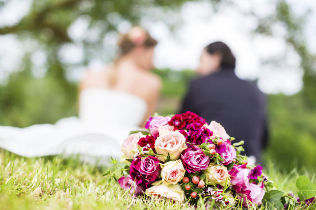 Wedding Photography Poses Ideas For Couples 4