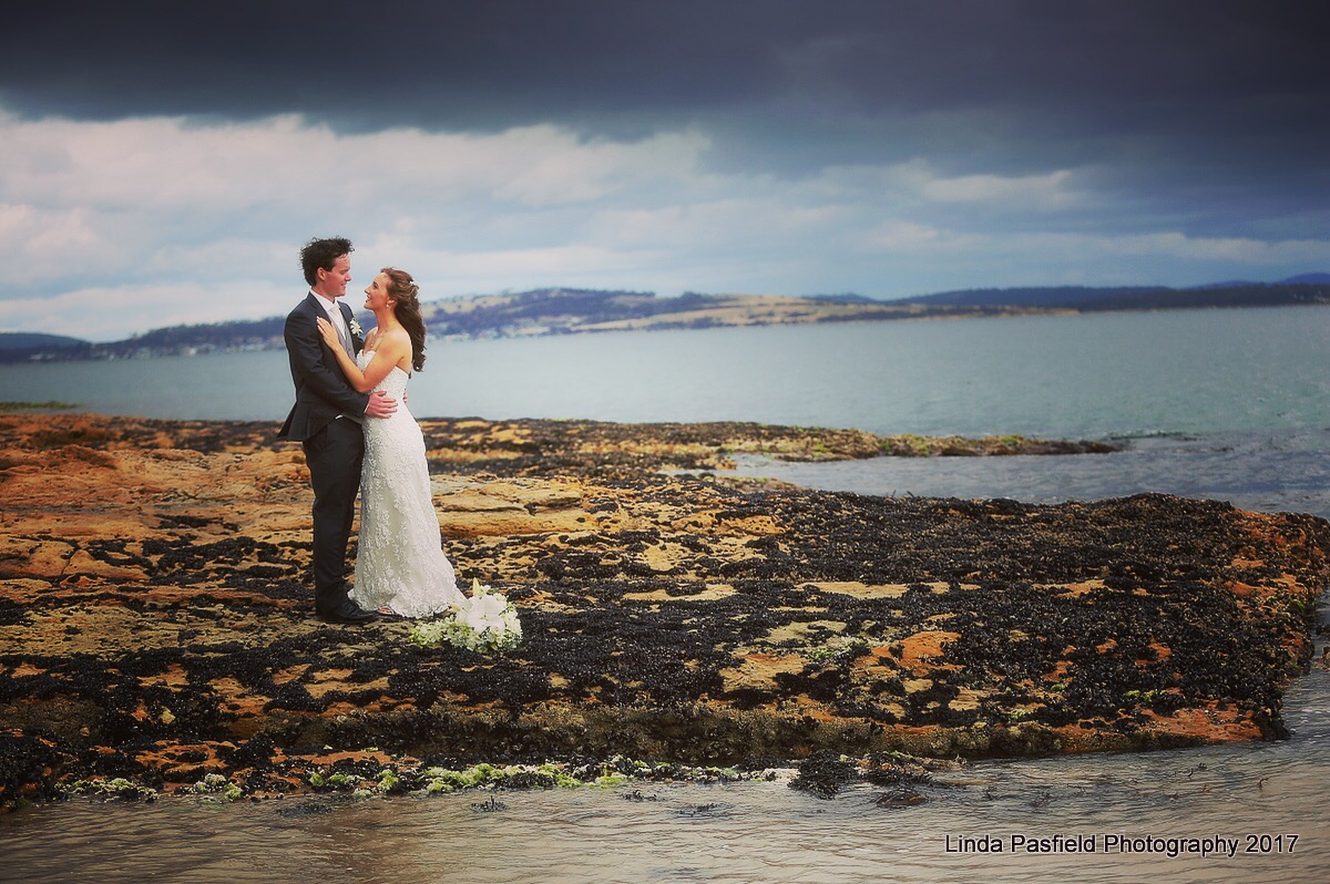 7 Tricks of the Trade for Taking Breathtaking Destination Wedding Photos