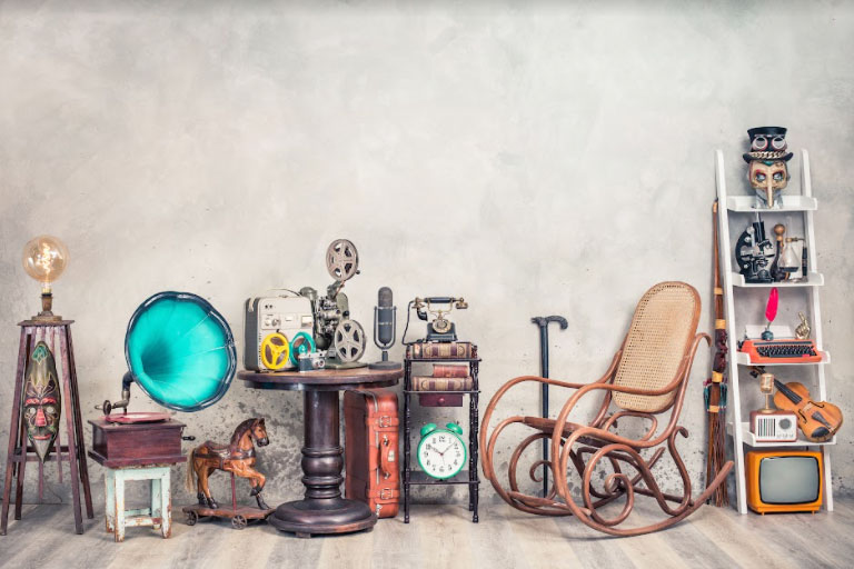 How To Consign Your Antique Furniture To An Auction House 2022