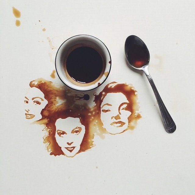 Unique Painting Art With Coffee by Giulia Bernardelli