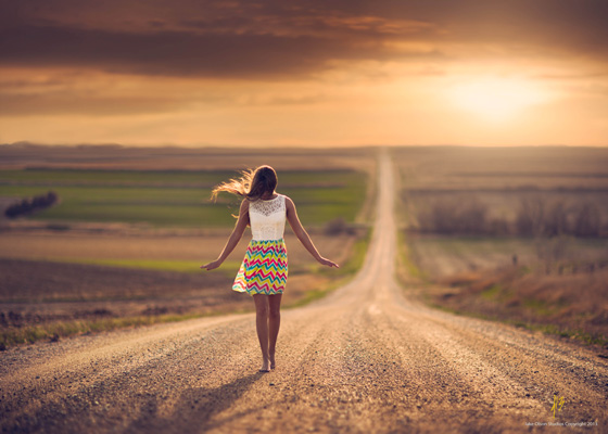 Beauty Shallow Depth of Field for Portraits by Jake Olson