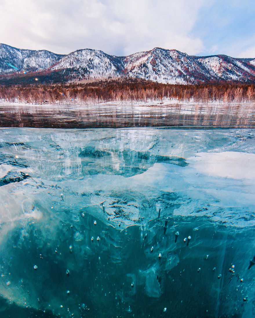 Frozen Lakes : The World’s Oldest and Deepest Lake by Kristina Makeeva